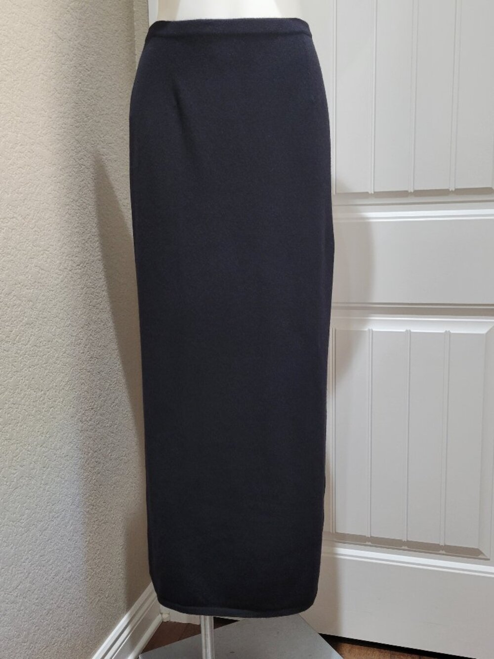 Vintage Select Belford Cashmere Black Maxi Skirt MEDIUM Elastic Waist Straight